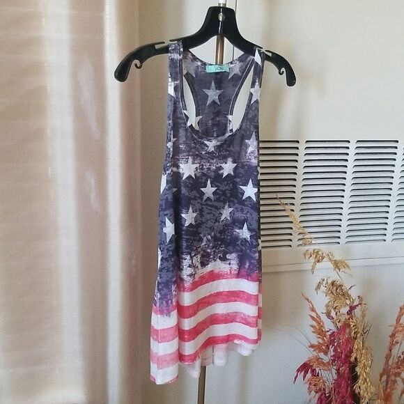 Karlie American Flag Tank Top Wmn's Size Small - Picture 2 of 6